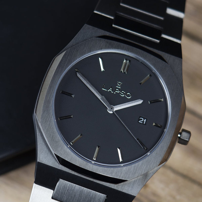 Reloj gun color con 3 manecillas y dial gun color con fecha