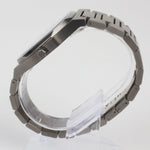 Reloj gun color con 3 manecillas gun color y dial negro con fecha