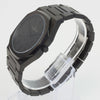 Reloj negro con 2 manecillas negras y dial negro