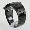 Reloj negro con 3 manecillas negras y dial negro