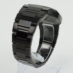 Reloj negro con 3 manecillas negras y dial negro