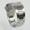 Reloj plateado con 3 manecillas y dial azul