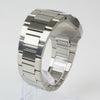 Reloj plateado con 2 manecillas y dial plateado con fecha